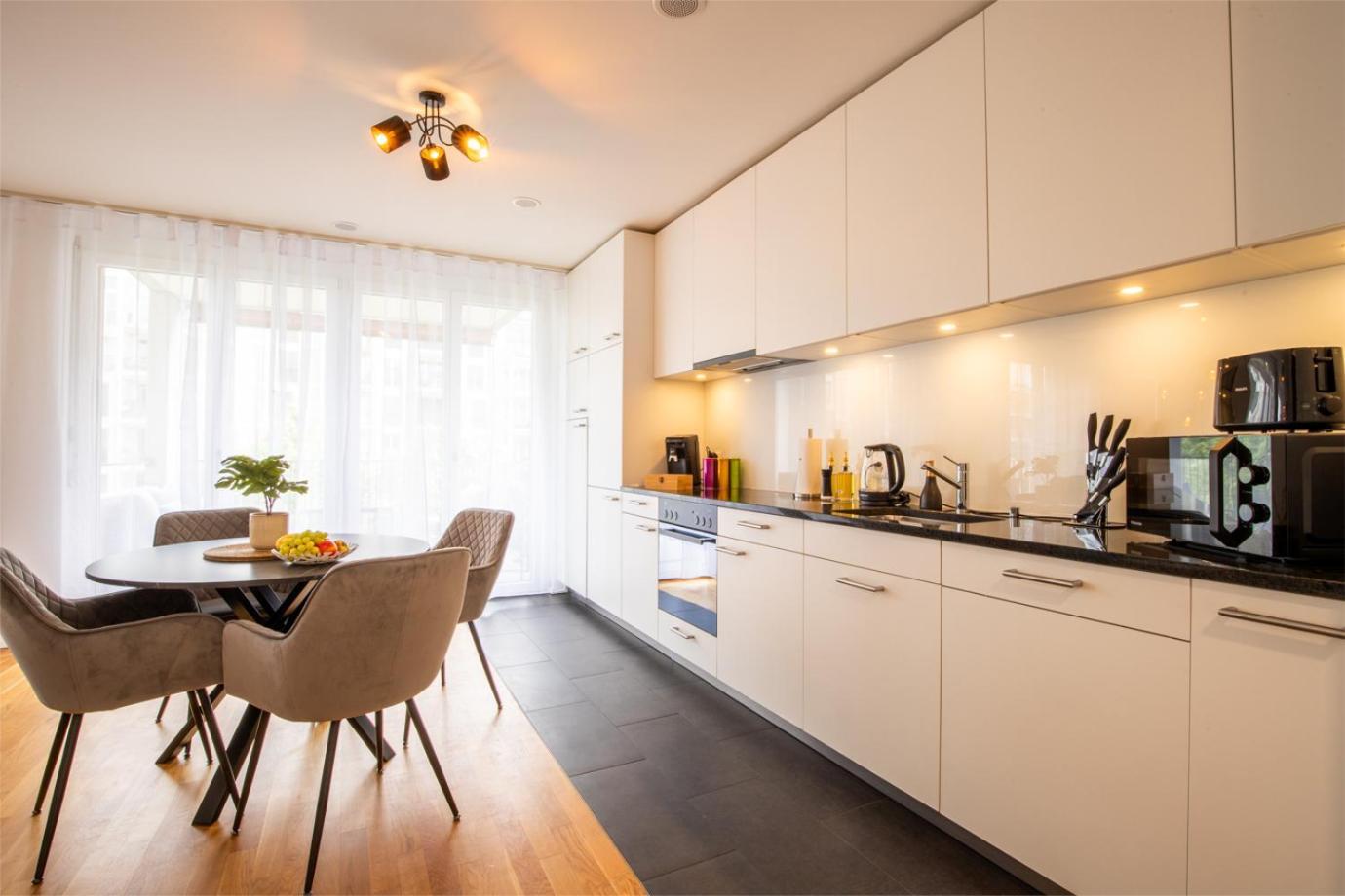 Special Einstein Iiv Apartment, Messe Kleinbasel 10-Star Exterior photo